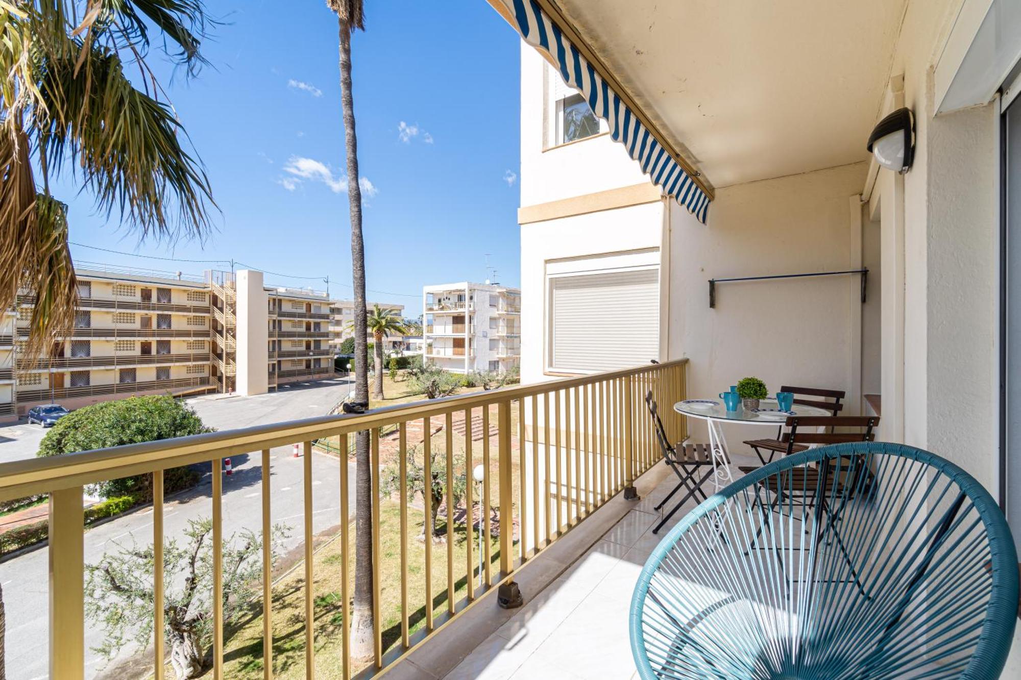 Coastal Paradise & Cozy Home With A 100M From The Beach! Cambrils Exterior photo